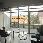 Apt Downtown Detroit With View