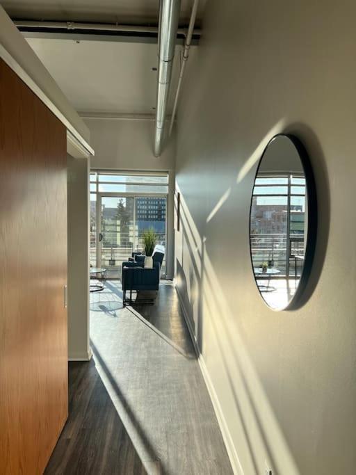 Apartment Apt Downtown With View Detroit